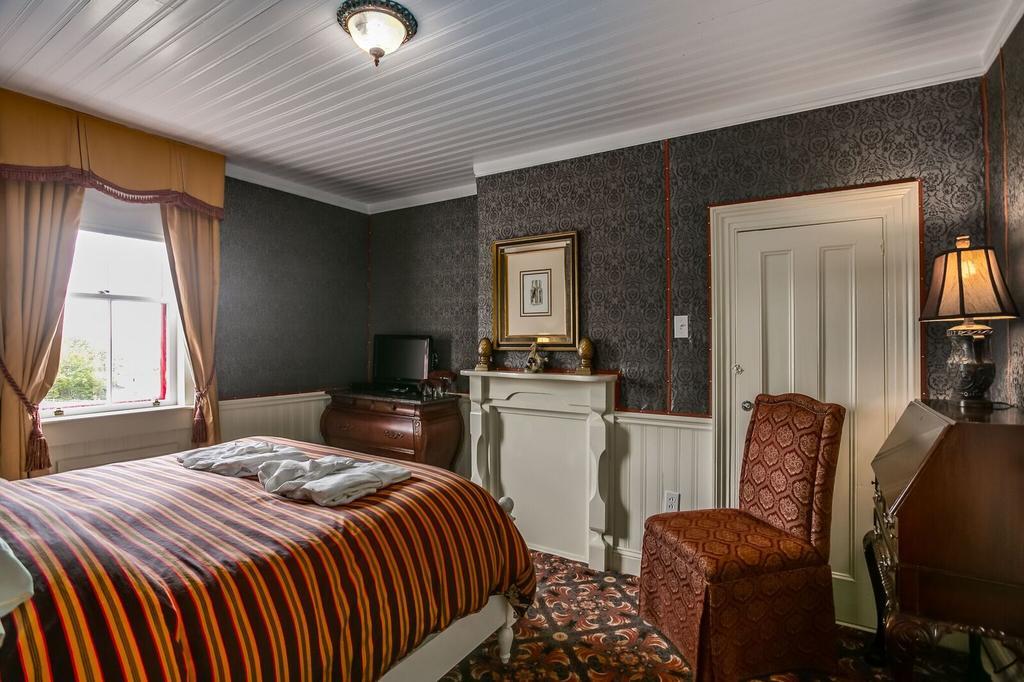 George House Heritage Bed And Breakfast Dildo Екстериор снимка
